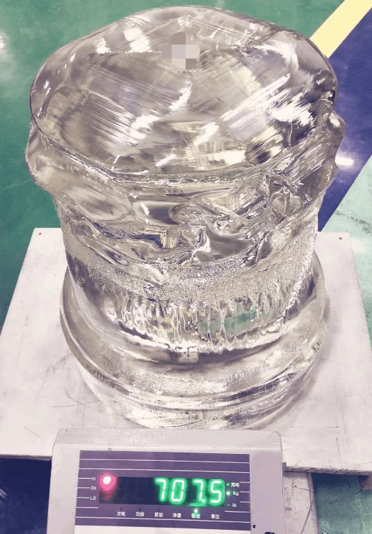 700kg级超大尺寸蓝宝石晶体新鲜出炉_手机搜狐网