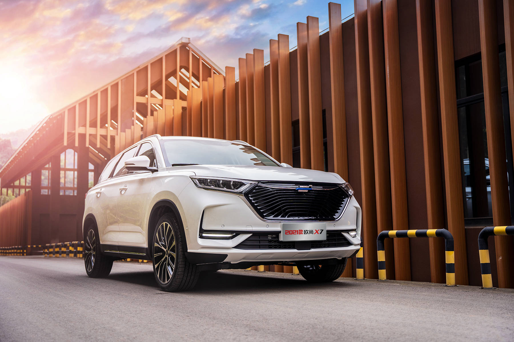 定了!好看好开好省油的2021款长安欧尚x7将于12月29日焕新上市