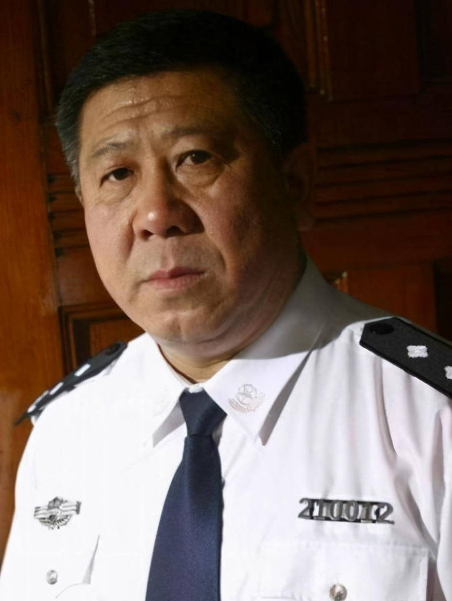 老戏骨程煜警察专业户46岁得飞天奖老婆是国家一级导演