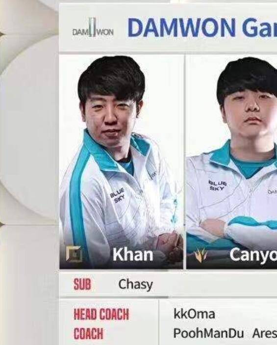 khan回国后被区别对待,定妆照都没美颜,满脸痘痘像大叔