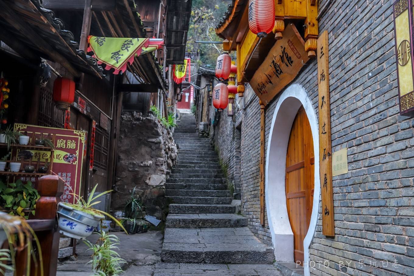 贵州镇远古城中国最美古镇之一自然风光旖旎迷人