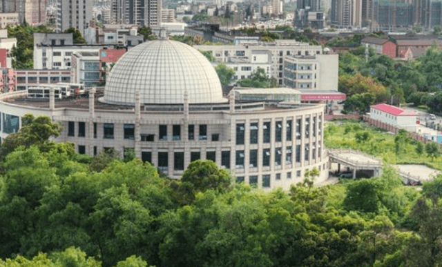 原创四川改名成功的大学如今分数高达617分中等生根本考不上