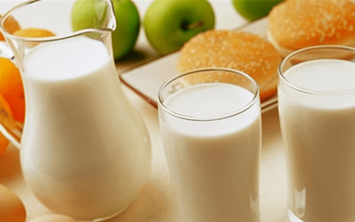 原创让一岁以后的宝宝喝纯牛奶有什么好处