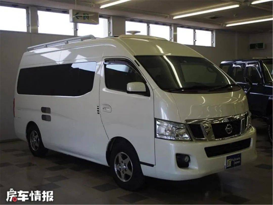带四驱的日产nv350房车,2.5t 自动挡,车内就是小公寓