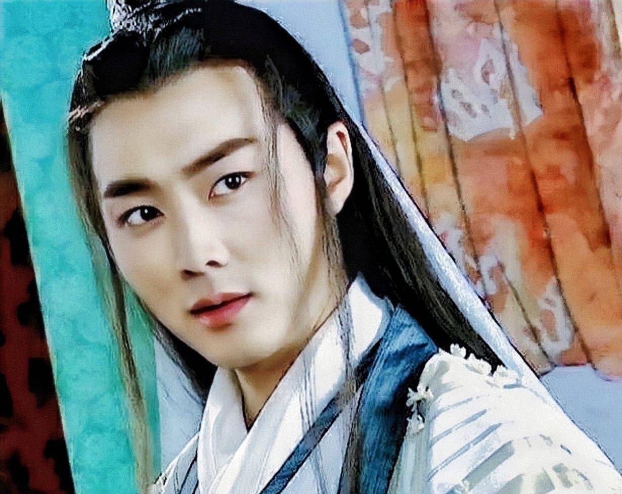 《巡回检查组》罗劲松是正是邪,看郑锐电击沈广军时他的动作,就知道了