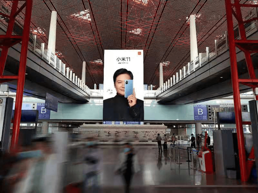 原创跨界吃播,代言小米11:盘点雷军2021年抖音直播首秀纪录