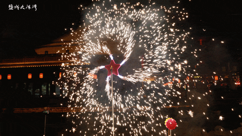 美丽盛大的烟花秀感觉无论怎么拍,何种角度都超级惊艳分分钟霸屏朋友