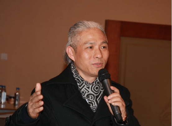 原创他上过春晚身价过亿破产后一夜白头如今靠卖包子东山再起