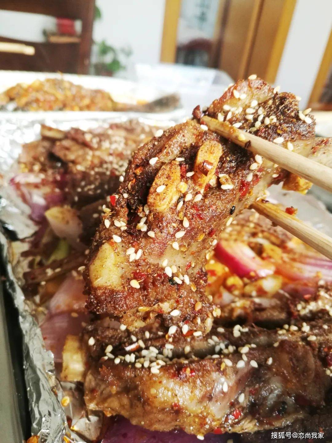 原创过年过节家里聚餐做个烤羊排外香肉嫩口感特别好