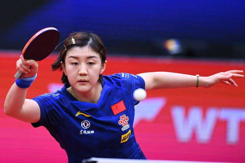 所以说今年的全国锦标赛期间,陈梦通过更换底板器材的方式,增加了自己