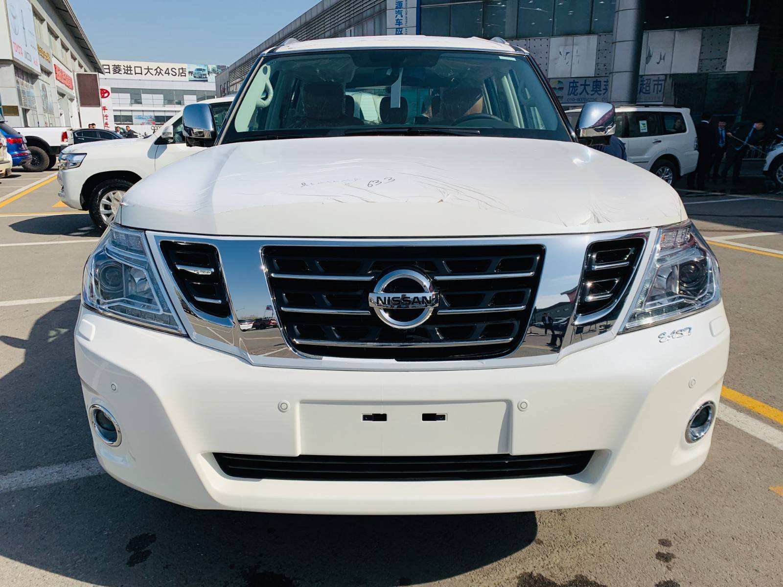 19款日产尼桑途乐y62现车抢购 促降全国