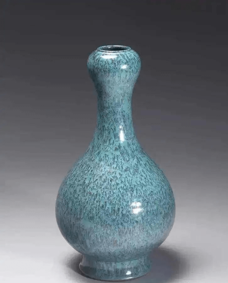 清代炉钧釉特征拍卖鉴赏