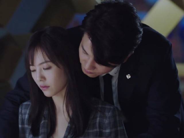 原创掌中之物傅慎行实际上是何妍的掌中之物