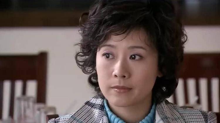 婆婆要求儿媳付"带娃费":糟糕的家庭关系,都是因为"太算计"_李莉