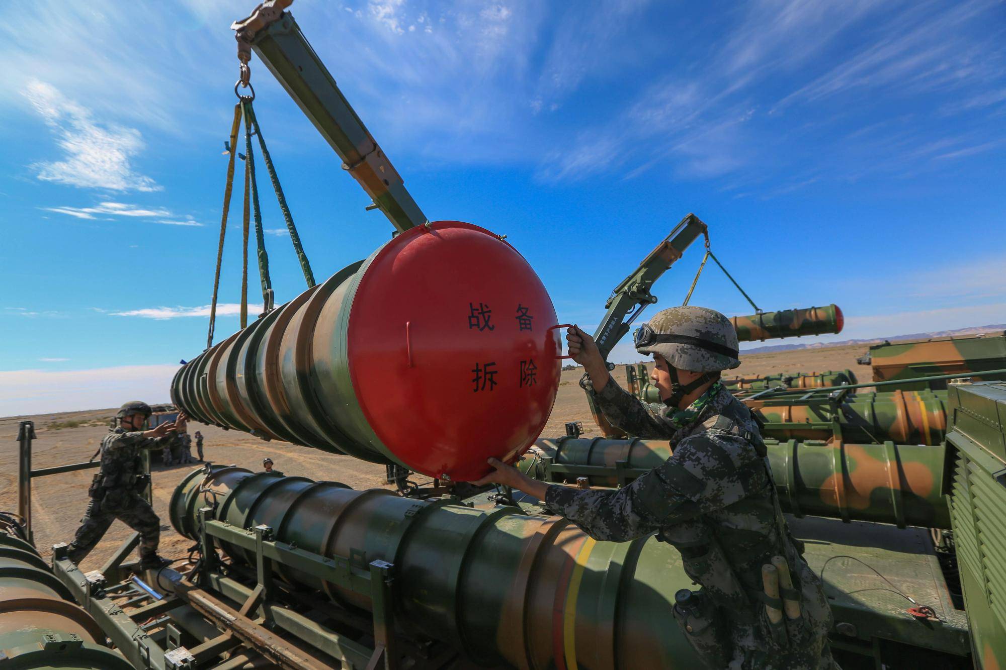 中国的红旗-16射程能覆盖集团军展开的区域,为何还要搞红旗-22?