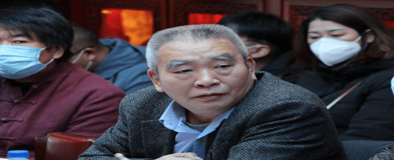 牙雕工艺美术大师肖广义