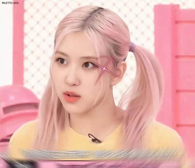 最近,yg发布了公告,宣布blackpink成员中的朴彩英和lisa将会陆续的