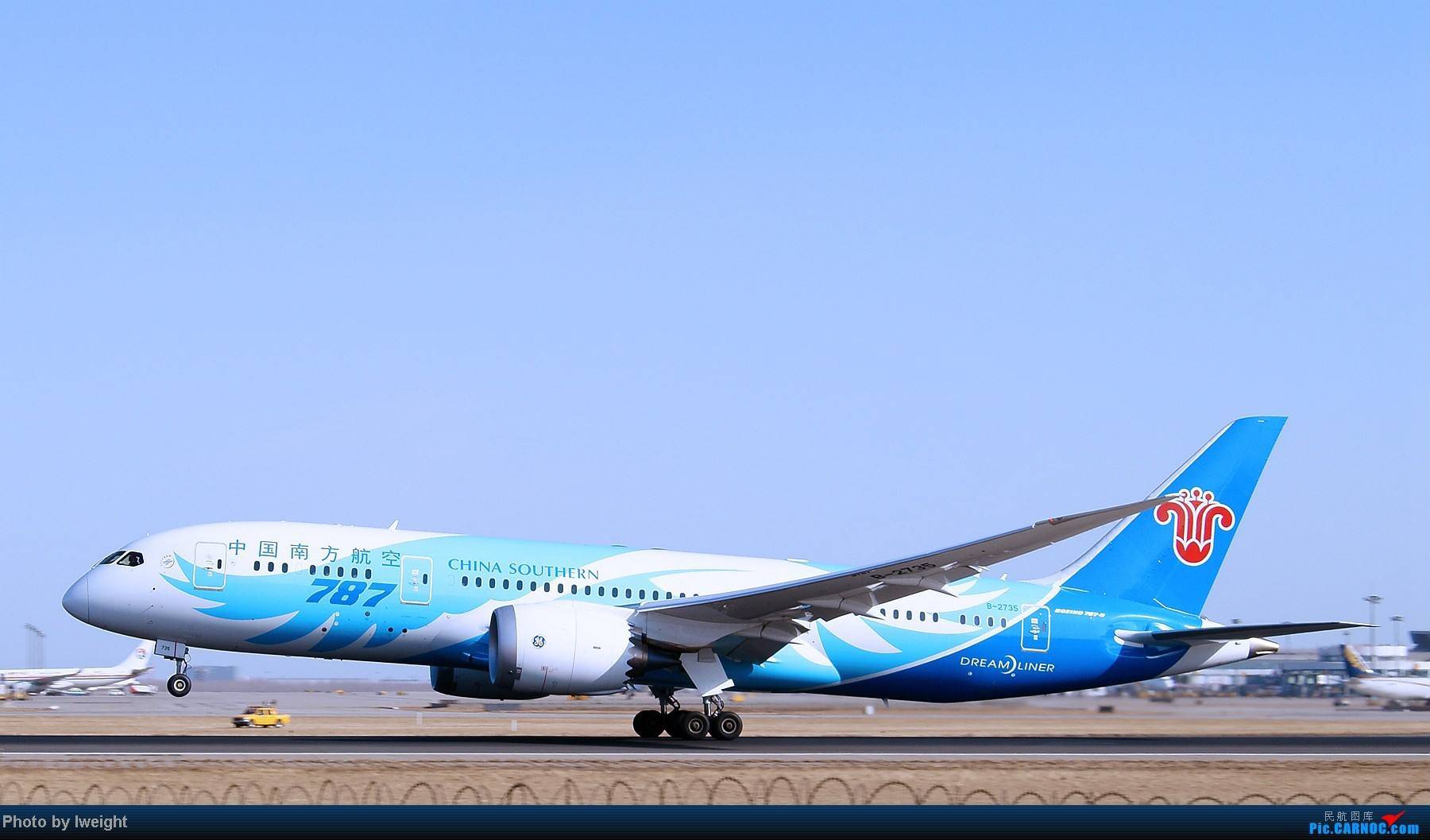 航空公司也开通直飞墨尔本的航班:阿联酋航空,阿提哈德航空,scoot航空