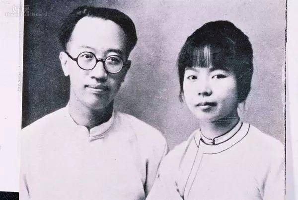 梁实秋与原配程季淑婚前合照