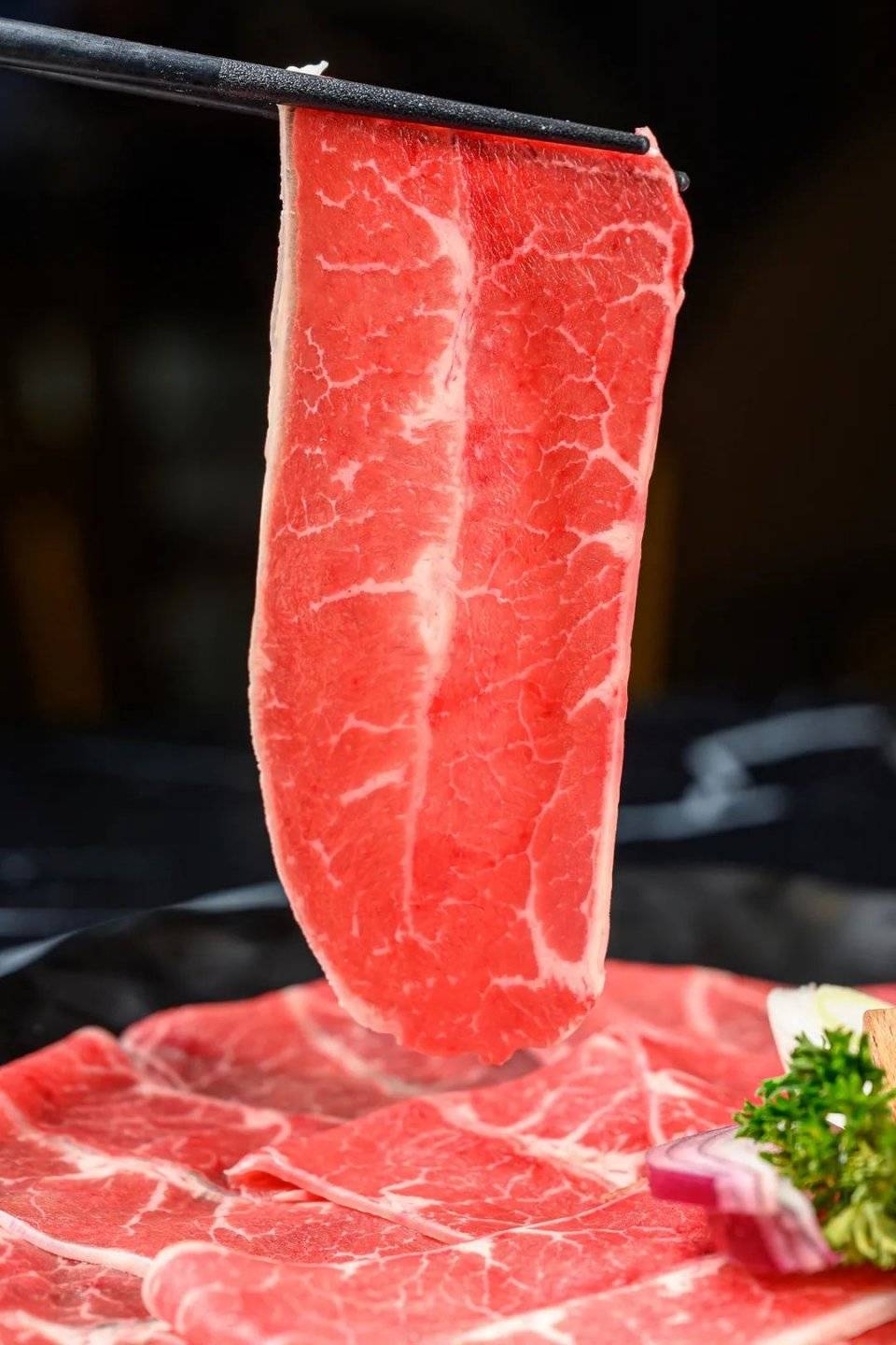 鳗鱼寿喜烧来了加上安格斯和牛板腱