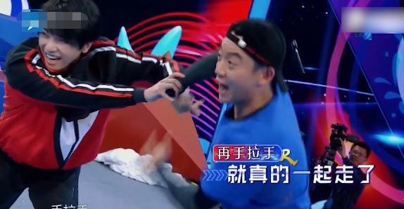 郑恺有多输不起当众甩脸吓哭华晨宇三年后再同台态度却大转变