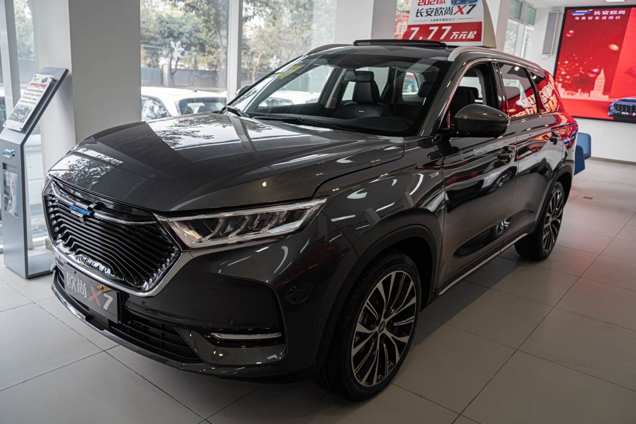 自主品牌的新标杆2021款长安欧尚x7有哪些变化