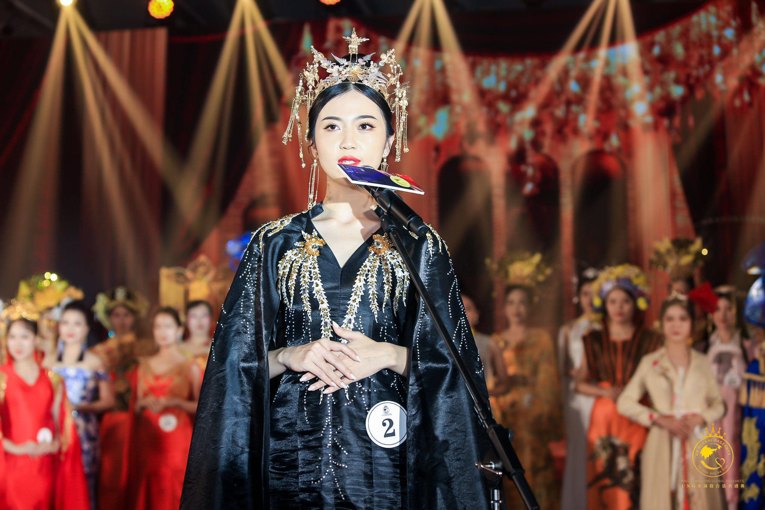 赵欣雨荣获2020ung全球联合国小姐大赛中国总冠军