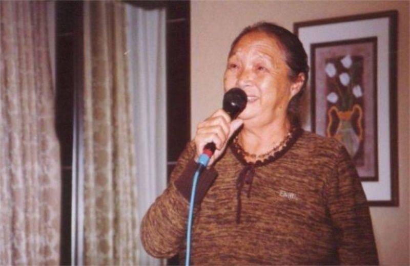 国家一级演员柏青,因病去世千人送别,23岁孙子更是国人骄傲