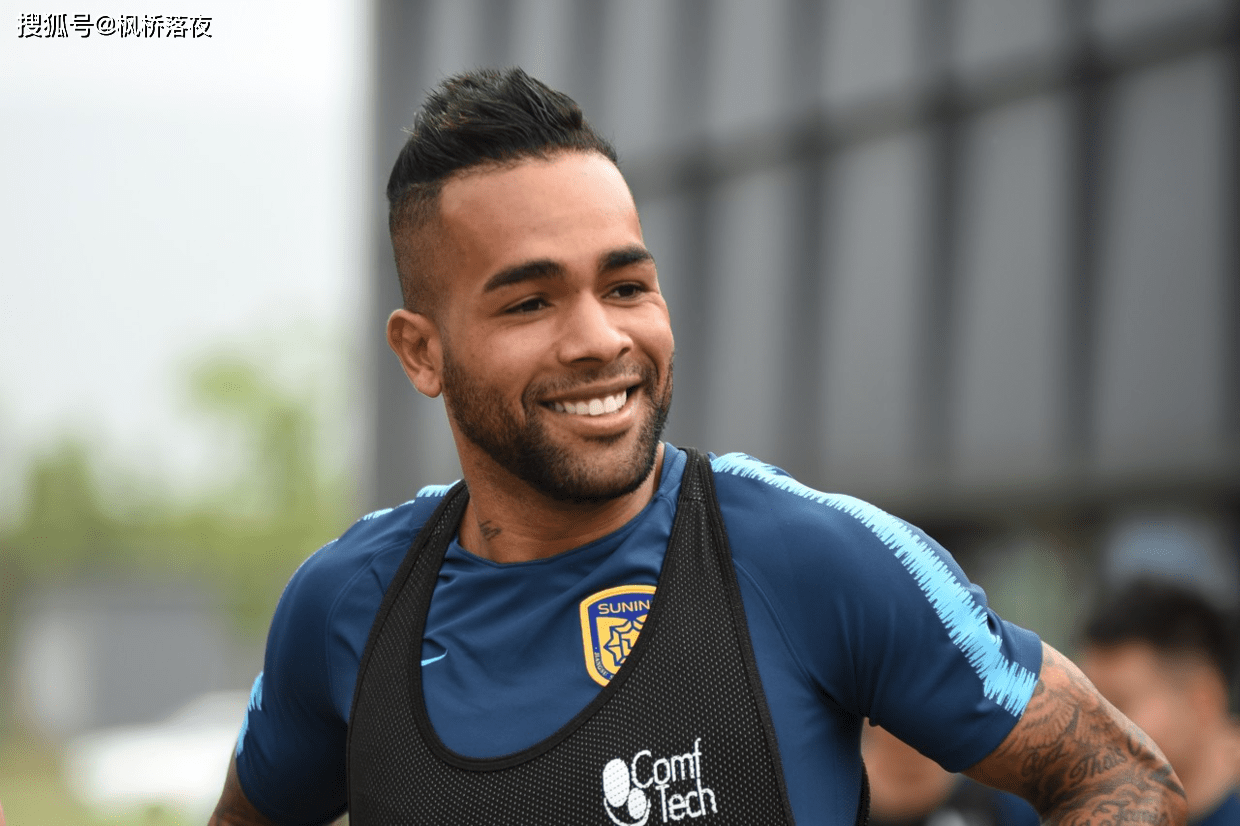 又一豪门退出争夺,要么降薪要么走人!_球员