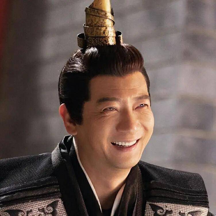 《流金岁月》还没播完,大家就不叫他"王启年"了!_田雨