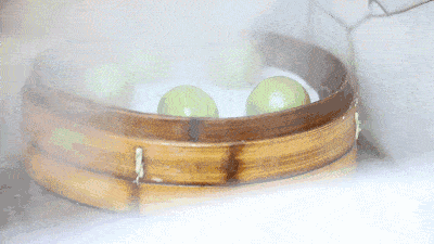 "青团"老人们常说"春天喝碗河蚌汤,夏天不生痱子不长疮".