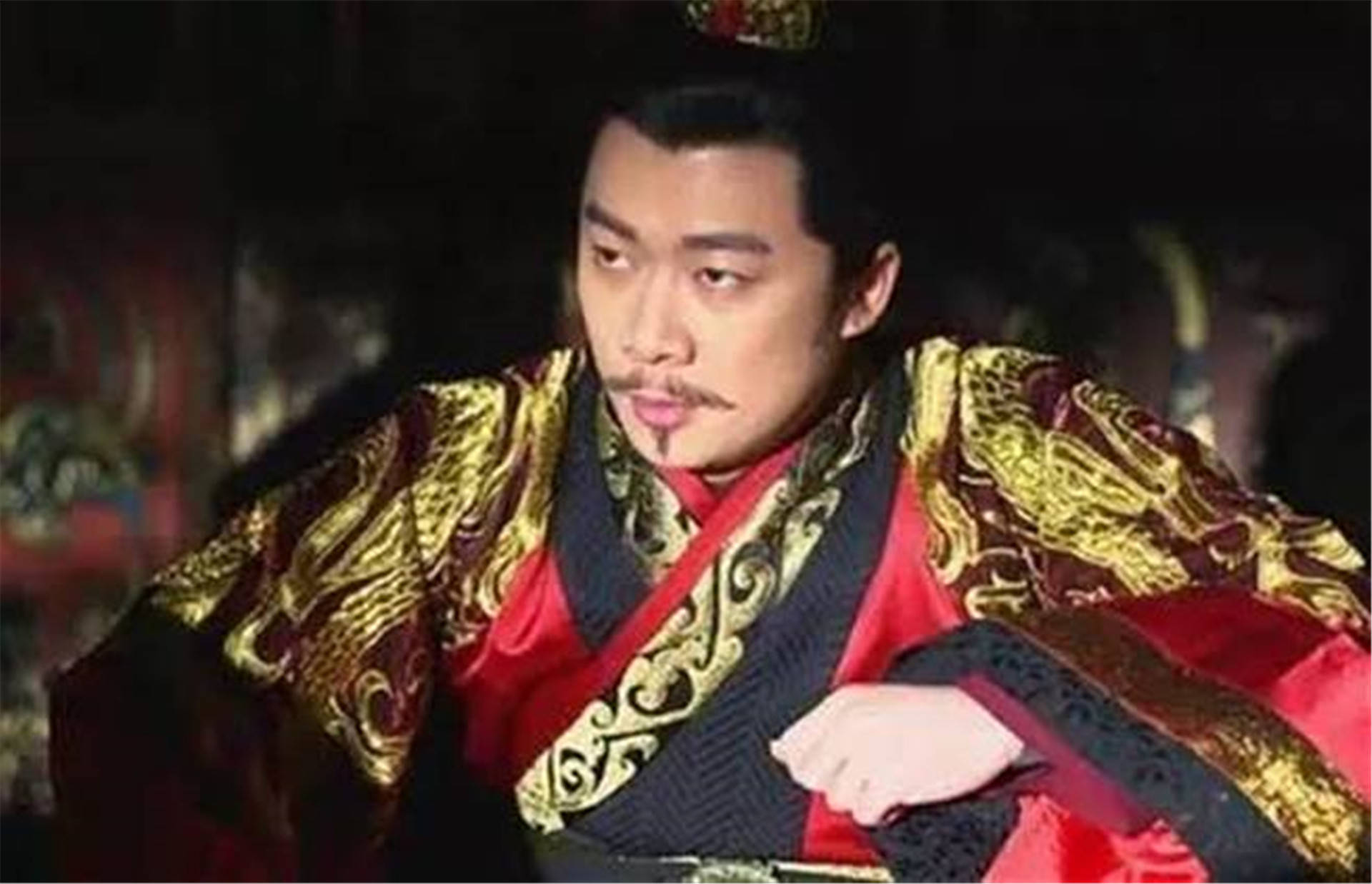 楚怀王熊槐是天真还是愚蠢?是怎样将强大的楚国折腾没了的