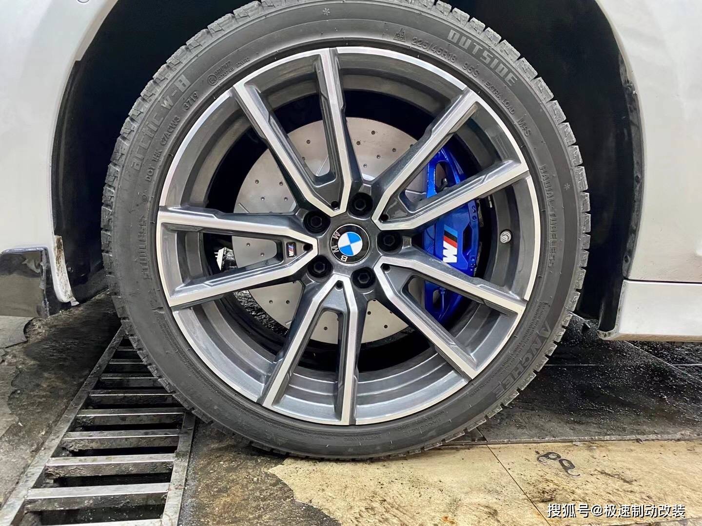 如何驾驭宝马3系g28?升级mp刹车卡钳,破釜沉舟