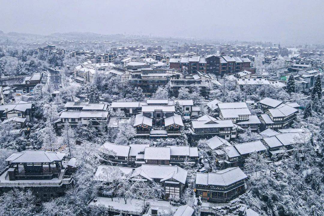 最美冬季度假目的地推荐，这两个地方四川人一定要去！