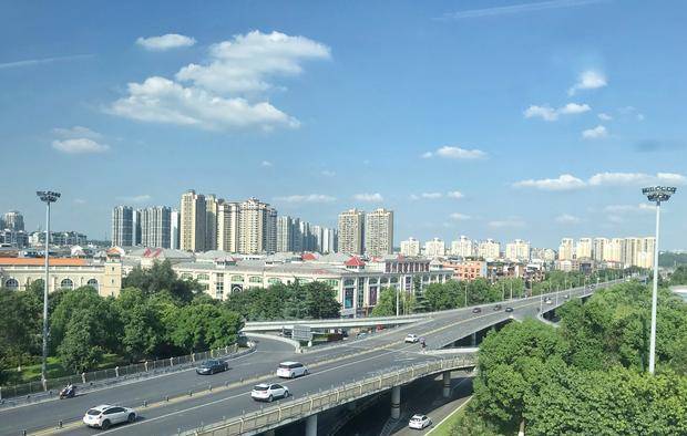中国科技之城，李白的出生地，还是四川第二大城市