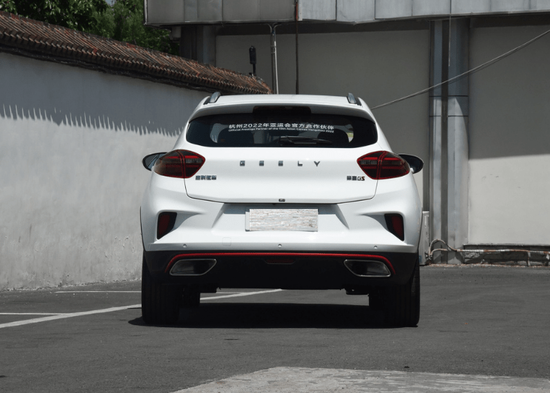 吉利经典的酷炫suv,帝豪gs从7.78万跌至6.58万,比x5还强势