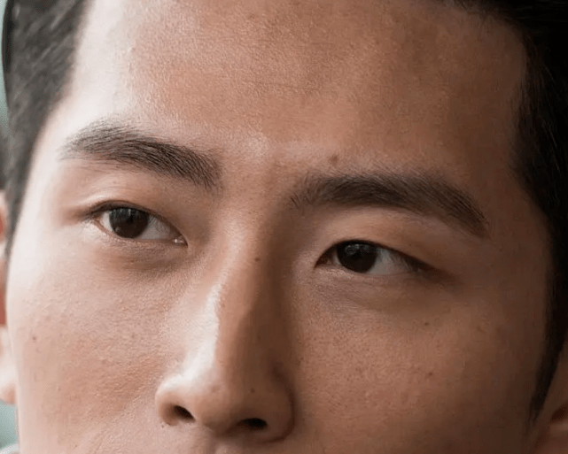 原创网友曝光26位明星怼脸拍高清无修图最好看的竟然是杨超越