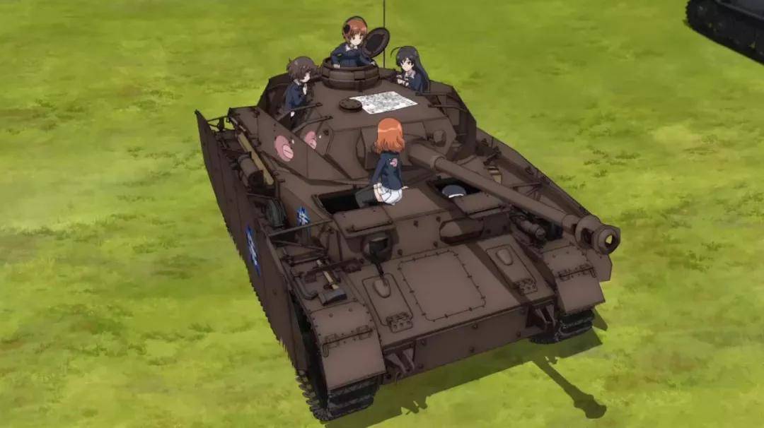 《少女与战车》武技:"战车道"国策的世界观"战车道","花道"与"茶道"