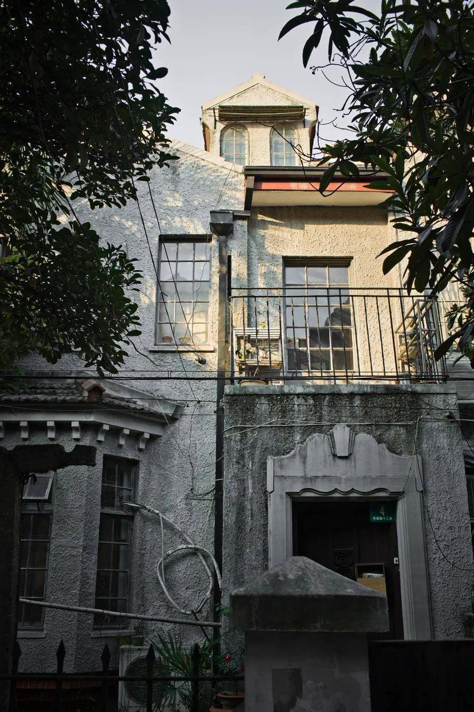 这些名字曾响彻一个时代:大陆新邨的鲁迅与茅盾,东照里的瞿秋白,花园