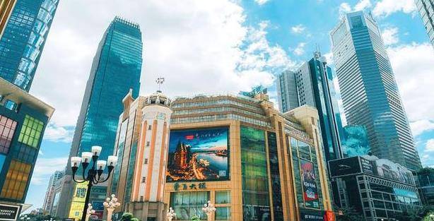 中国人口第一大城市_中国各大城市地标建筑(3)