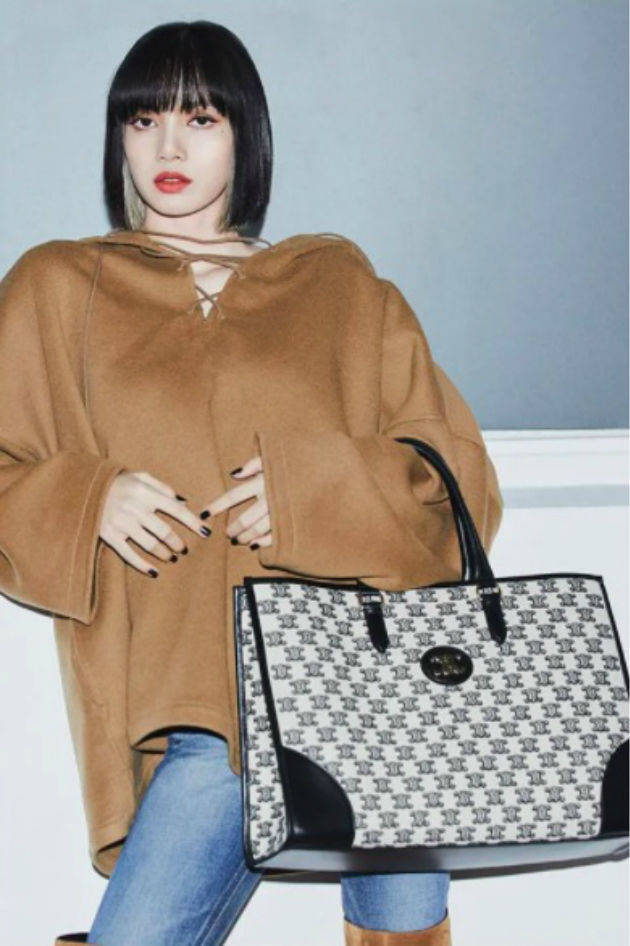 ˭���������?Lisa�������ֲݵ��⼸��,������2021��Ĵ󱬿�