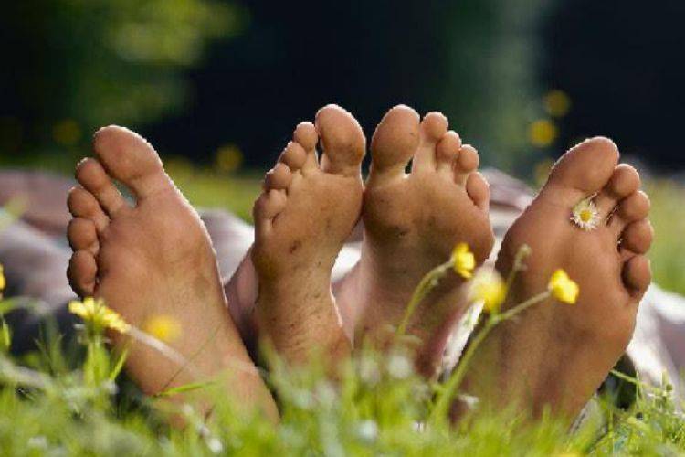 女人的脚有这4大特征 下半生好运不停 儿孙满堂好运不断 一生