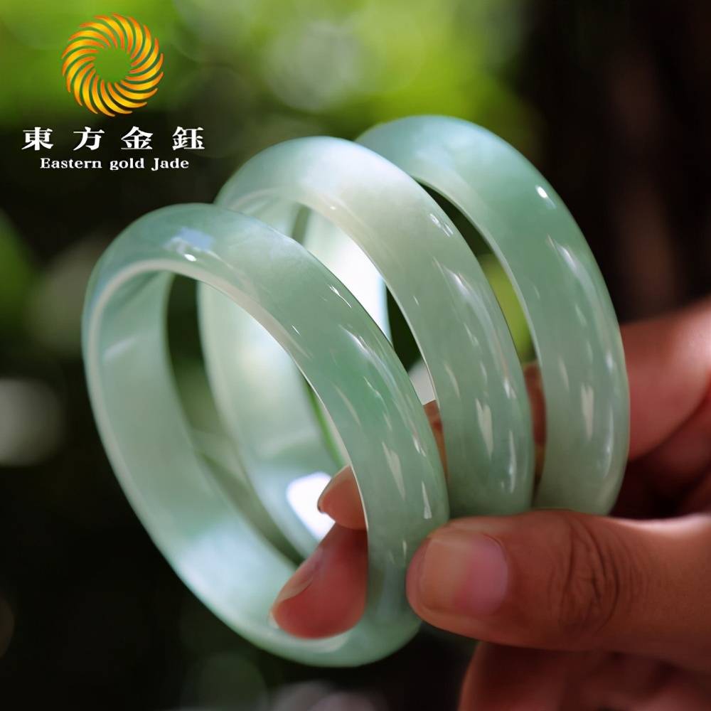 云南首富翡翠梦碎:靠赌玉石身家27亿 造假遭A股辞退(图3)