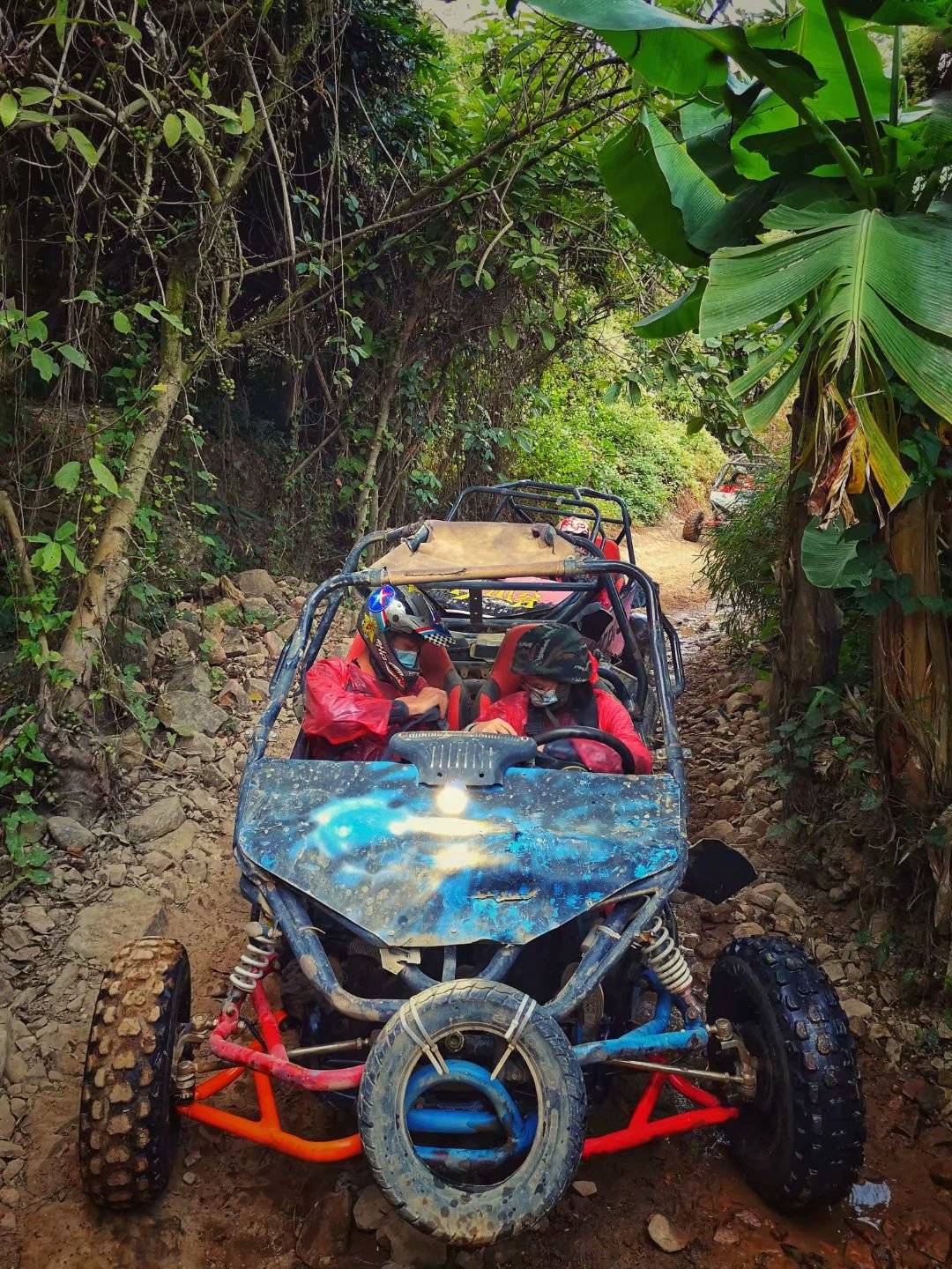 广州周末游玩丛林山地越野车刺激