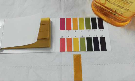 ph值:5-6 属于正常范畴