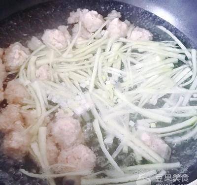fffabc35b528406984602cd6efb53339.jpeg