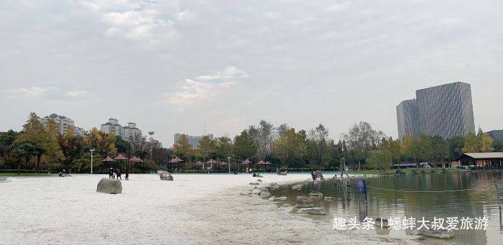 上海有个引人入胜，充满灵气的景点，古今相容，游客好评如潮！