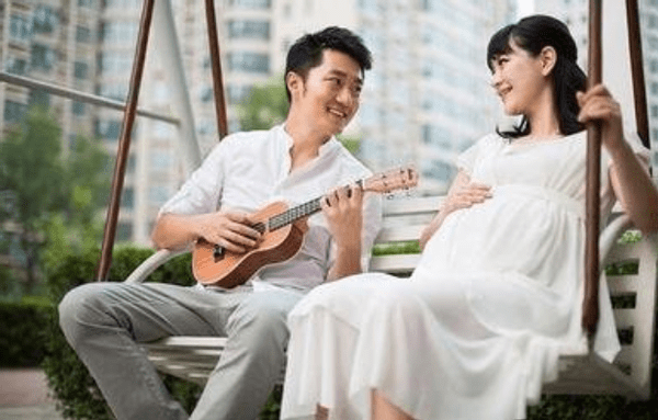 梦境的温柔迷思,解析梦见自己谈恋爱了且怀孕,男朋友却百依百顺的深层含义 梦境的温柔迷思,解析梦见自己谈恋爱了且怀孕,男朋友却百依百顺的深层含义