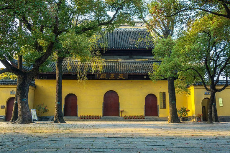 苏州一寺庙走红，靠近寒山古寺，门票5元公交车可直达