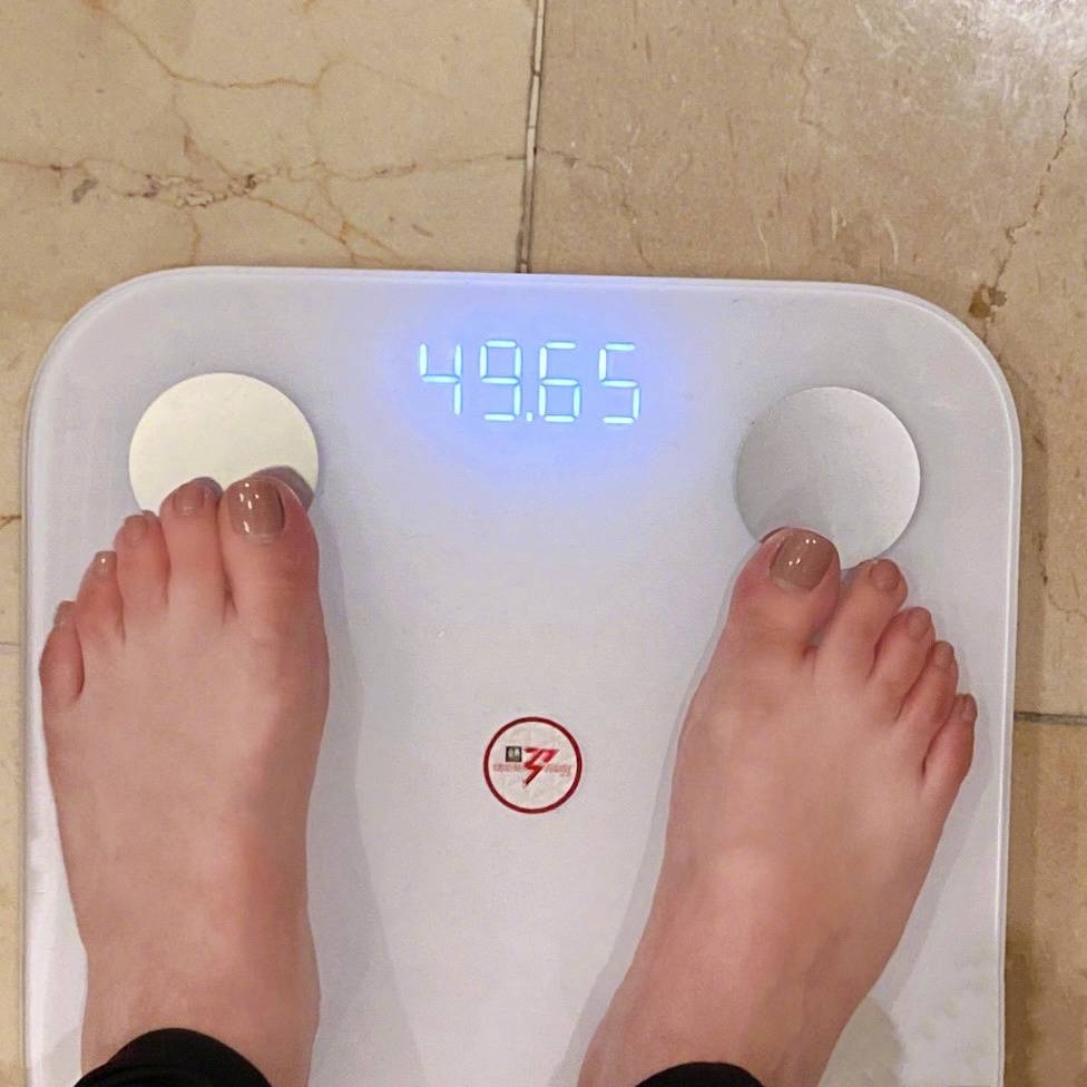 女生50公斤上称图片图片